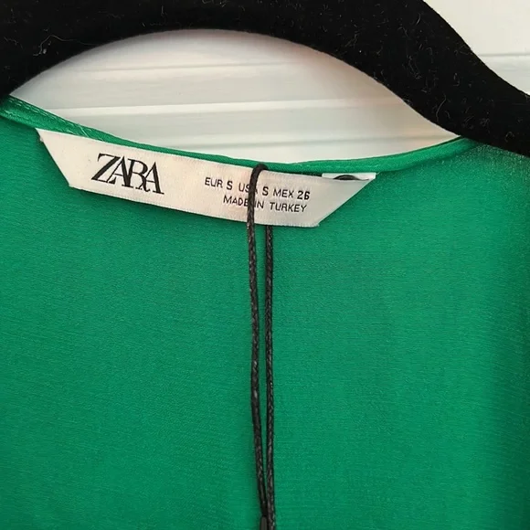 FLASH SALE NWT Zara Green Satin Wrap Top - Picture 7 of 11